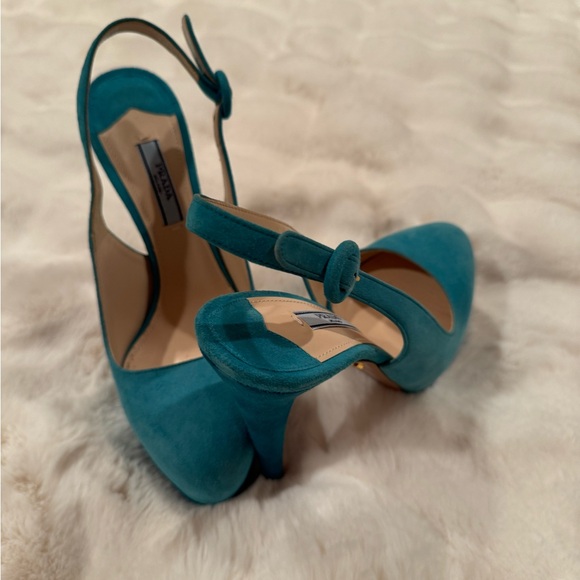 Designer Prada Shoes - Picture 6 of 6